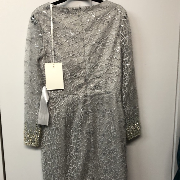 Mac Duggal long sheer sleeves V neck midi dress - Picture 12 of 15